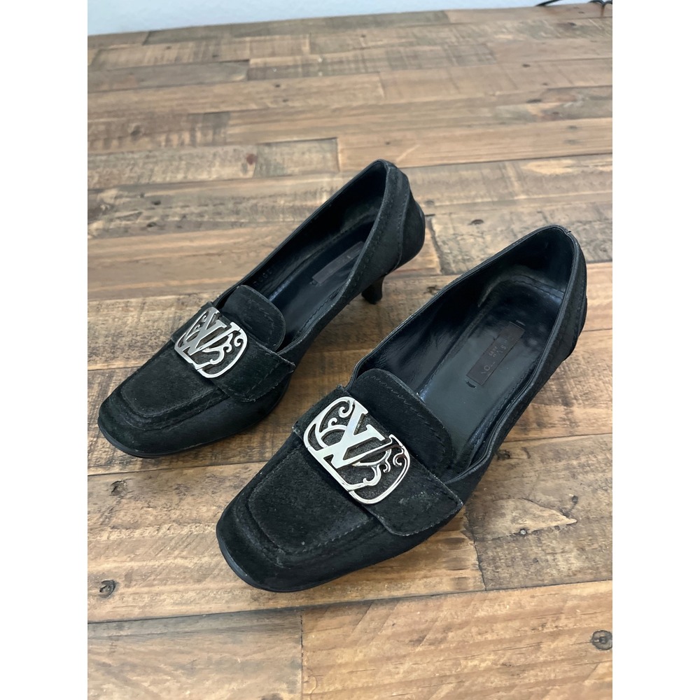 Louis Vuitton Black Suede Kitten Heel Loafers Silver LV Logo Buckle BR0057 Sz 6 - Picture 3 of 10